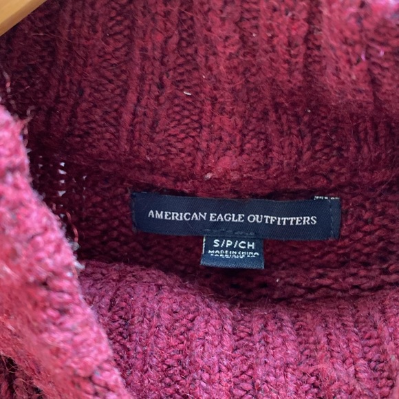 Burgundy turtleneck sweater - Picture 4 of 4